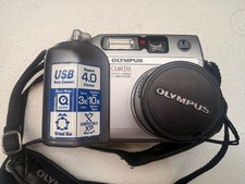 Olympus CAMEDIA C-4000 Zoom 4.0MP Digital Camera