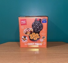Heat & Eat 2 In 1 Donut And Cupcake Maker
