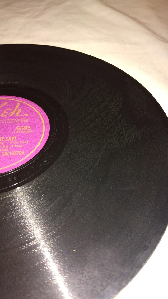  78 RPM Gene Krupa & Orchestra Jazz Record "Murder", He Says & Massachusetts  Foto 4 de 4