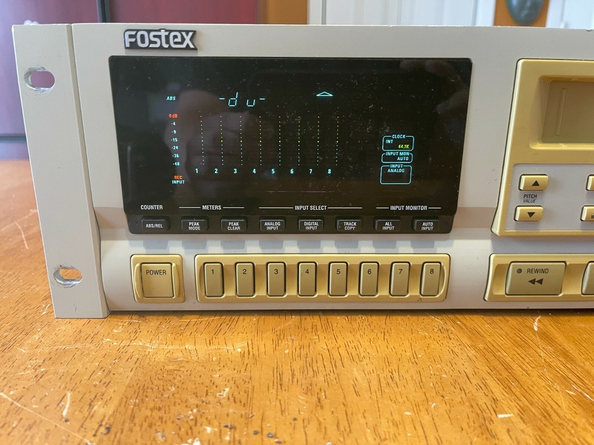 VINTAGE Fostex ADAT Digital Multitrack Recorder CX-8 POWER ON SOLD