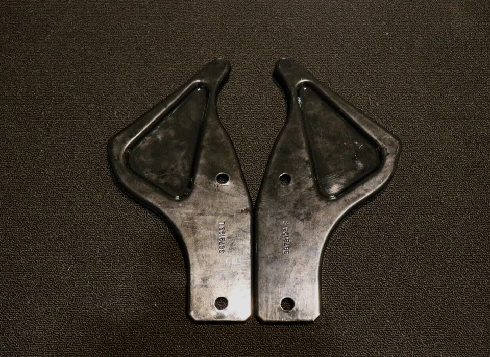 1966-1967 Chevrolet Chevelle El Camino Rear Bumper Brackets Powdercoated GM - Image 2 of 4