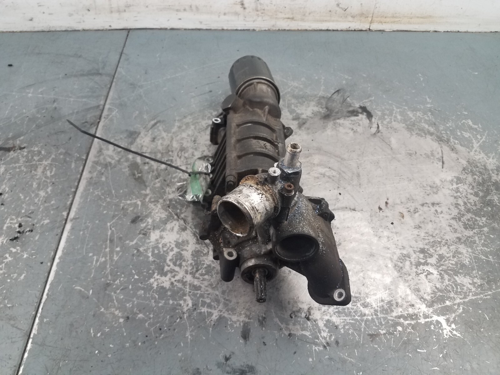 2012 Ferrari FF F140 EB V12 6.3L Oil / Water Pump  - ** #8196 Z4