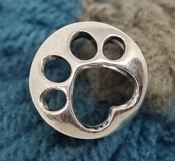 Genuine Pandora Openwork Paw Print Charm S925 ALE eBay