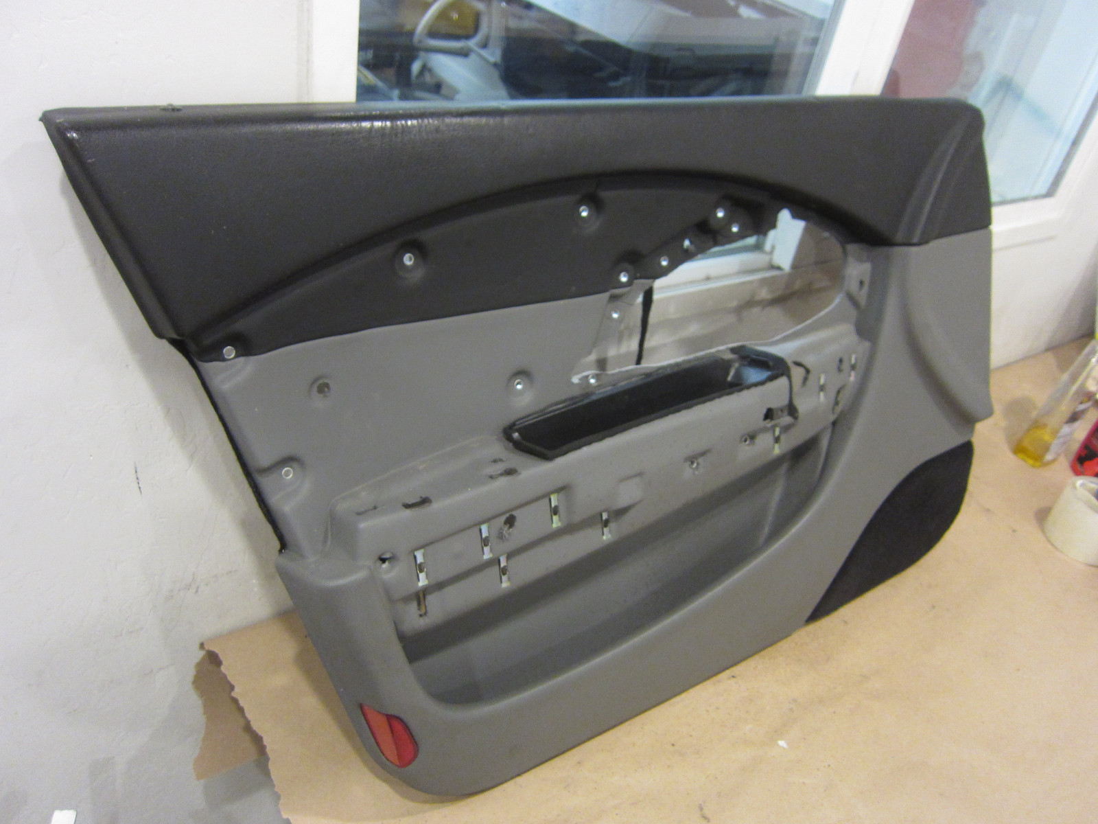 Maserati Quattroporte - LH Front Interior Door Panel. Part# 66936700
