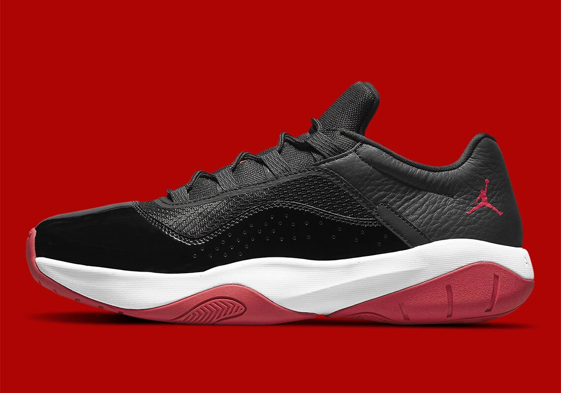 Jordan AIR JORDAN 11 CMFT LOW V2 - Trainers - black/white/gym red/black 