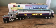 DIAPET / YONEZAWA - SUNOCO - MACK SEMI TRUCK - TANKER LORRY TRAILER 1/50 DIECAST