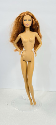 Barbie Basics Model No.04 Collection 002