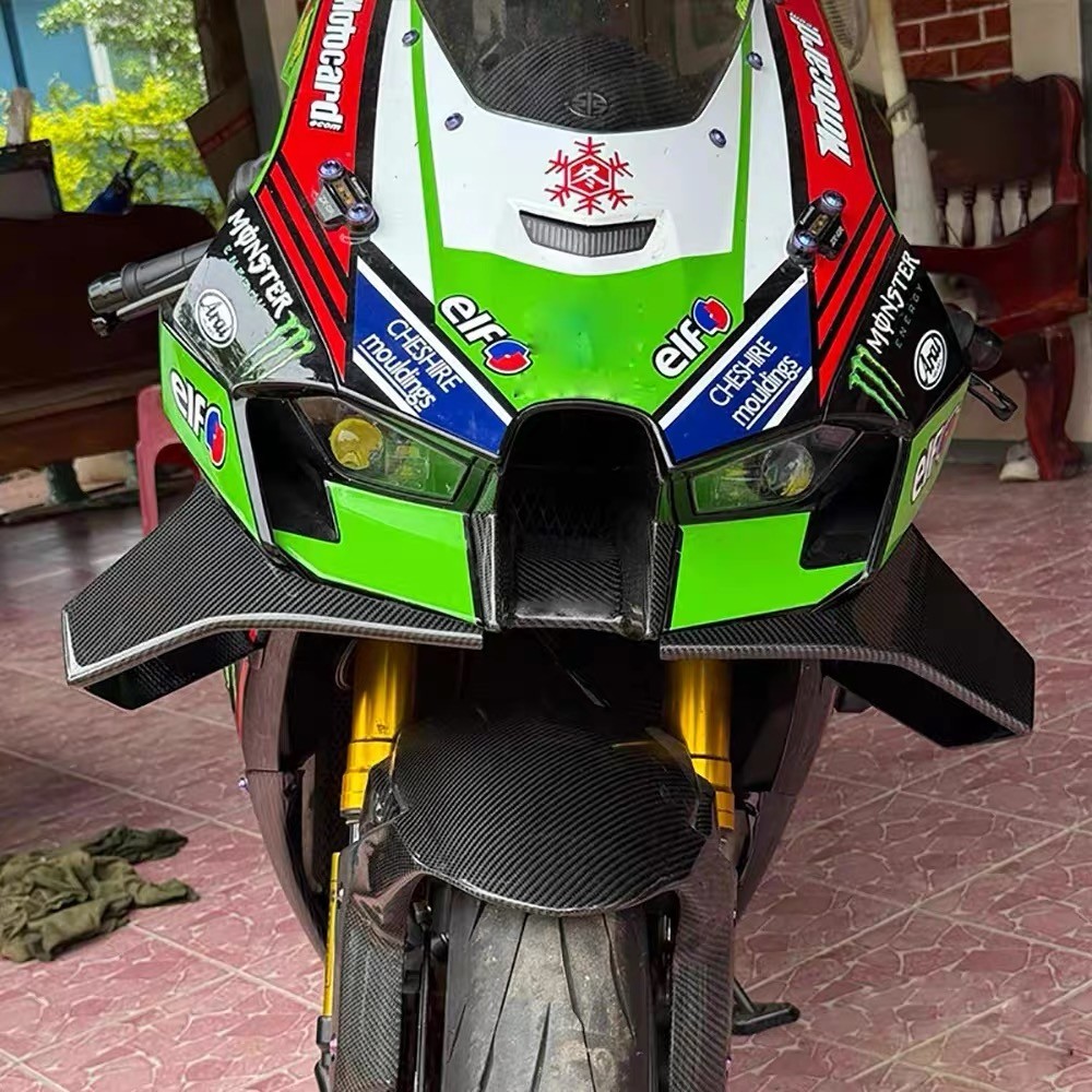 Carbon color Side Winglets Spoilers For Kawasaki Ninja ZX10R
