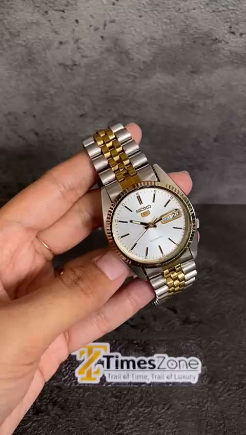 Rare SEIKO SNXJ90 Automatic 7S26-3110 White Dial DayDate 1990s