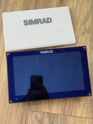 Simrad NSX 9 Chartplotter GPS  | C-MAP MFD Display