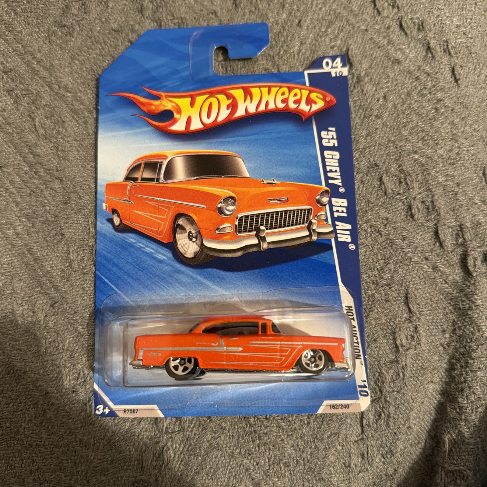 2010 Hot Wheels #162 Hot Auction 4/10 '55 CHEVY BEL AIR Orange Variant 162/240