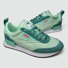 Pok mon x Puma rider Bulbasaur shoes - sz 5 / 6.5W / 5Y Kids mint Condition