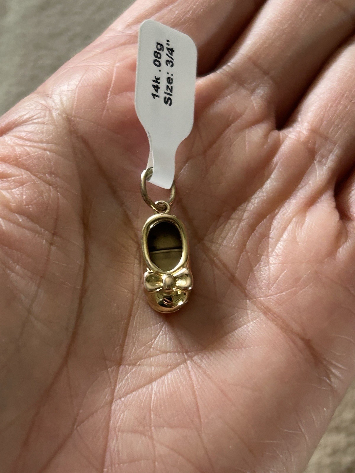 14k Yellow gold baby girl shoe charm/pendant