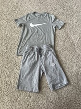 Boys Nike Shirt Shorts 2 Piece Set Size Small Gray