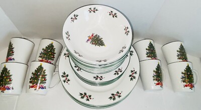 33 Lot Set Piece Gibson Holiday Christmas Tree Green Trim Bowls