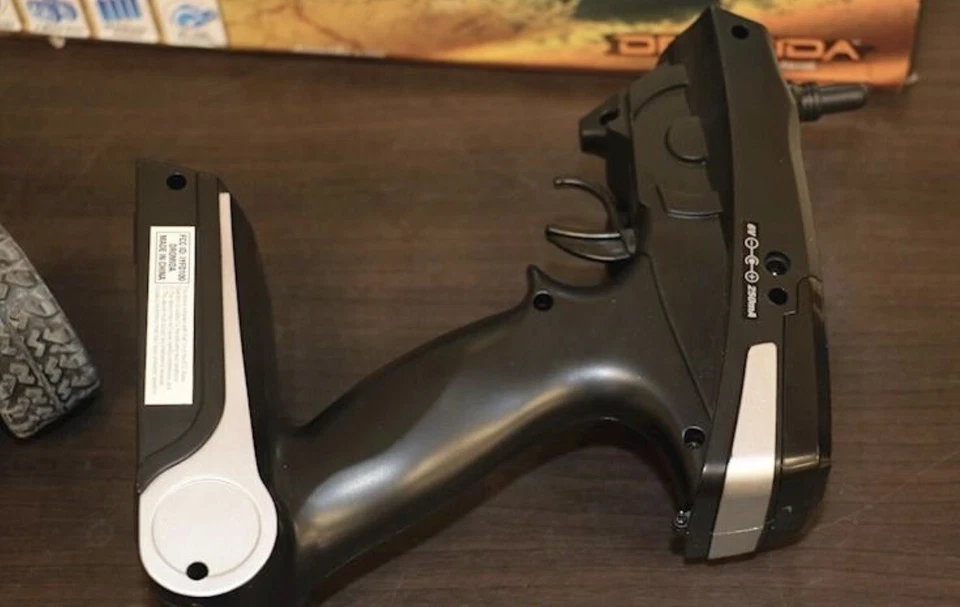 Dromida MT 4.18 Off-road 4WD 4X4 1/18 Scale RC Truck Vehicle RTR No Battery - Image 3 of 4