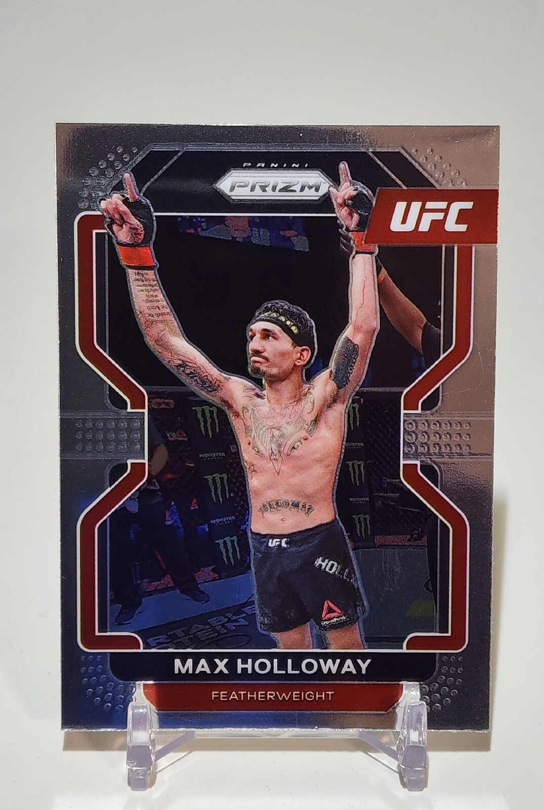 2022 Panini Prizm UFC Max Holloway SILVER HOLO PRIZM #188