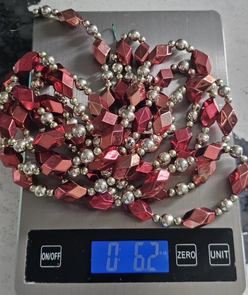 Guirnalda vintage roja y plateada con forma de diamante - 110" (aprox) Navidad Foto 2 de 4