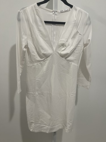 Fraiche by J Long Sleeve V-Neck Bodycon Dress - White - size Medium - 第 1/5 張圖片