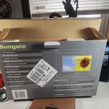 New Sungale 7" Digital Photo Picture Frame Elegant Wide Screen For Home  Family