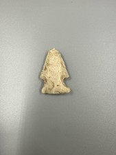 Native American Arrowhead (MI1039799)