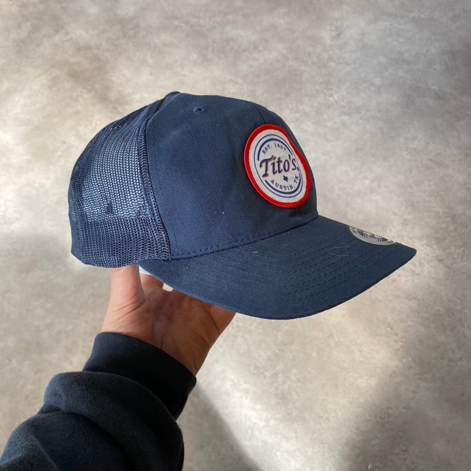 Tito's Logo Snapback Cap Mens Vintage Adjustable Mesh Strapback Hat, Navy image 2