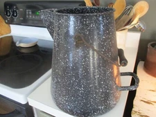 Large vintage enamelware coffee pot. Iron swing handle w wood knob/extra handle.