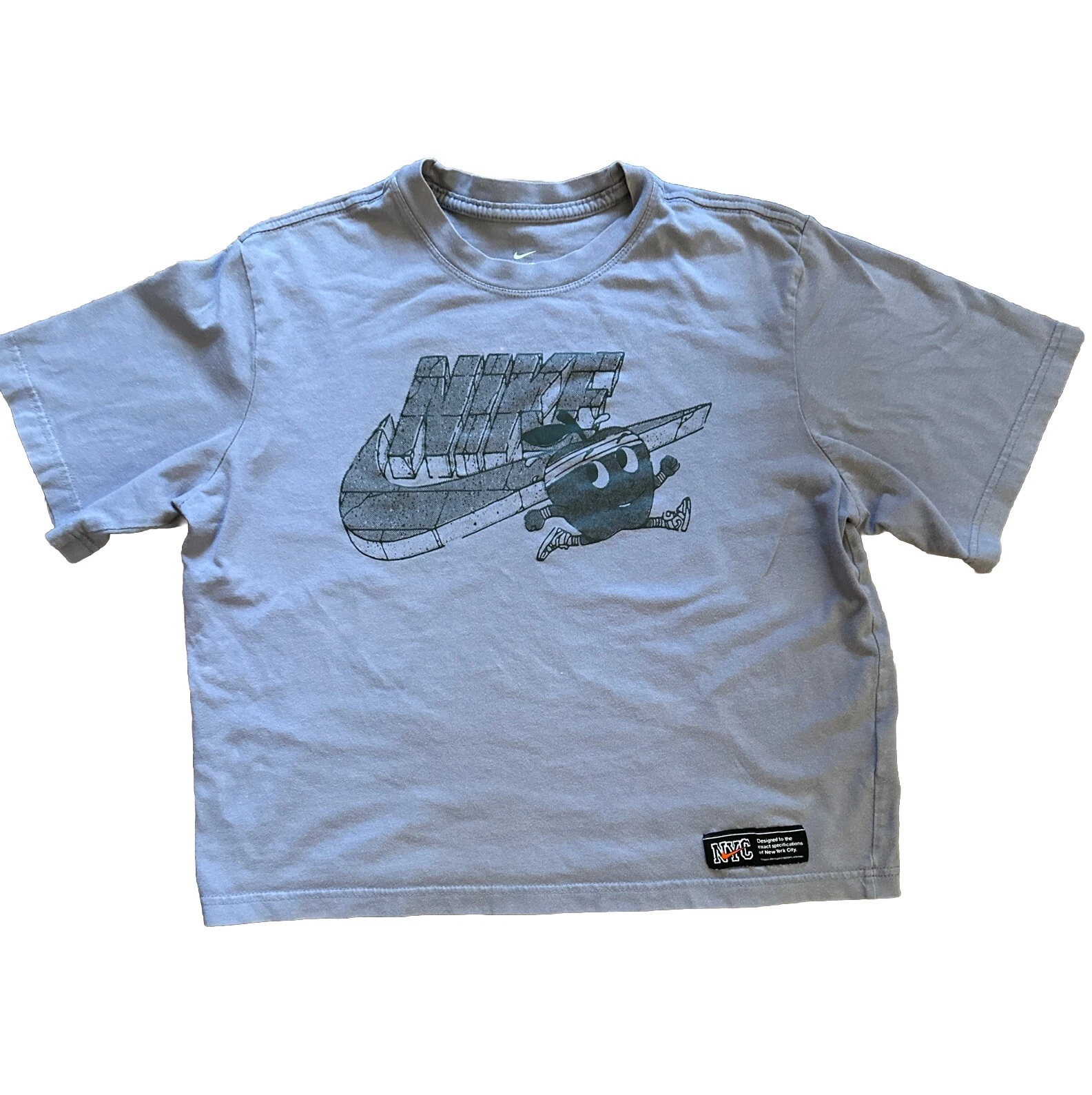 Nike Running T-Shirt Women’s Size Small Purple Crop Top NYC Kicks Running Shirt
