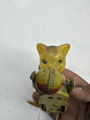 ❀antique cat˚✧₊専用❀8/3までお取り置き Antique Playful Cat Litho Wind Up Toy~Not Working~No Box or Key