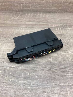 2025420532 5KG007099 02 Mercedes Benz C Class W202 Light Module 