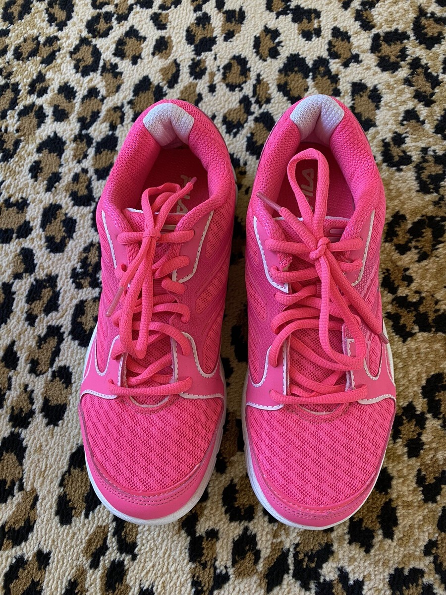 Fila Pink Light Weight Sneakers