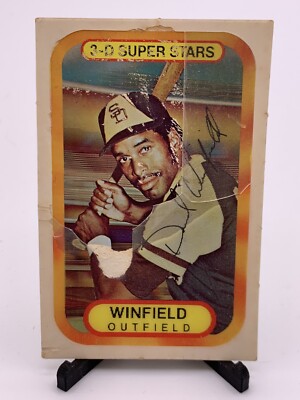 1977 Kellogg's 3-D Super Stars #28 Dave Winfield San Diego Padres DAMAGED