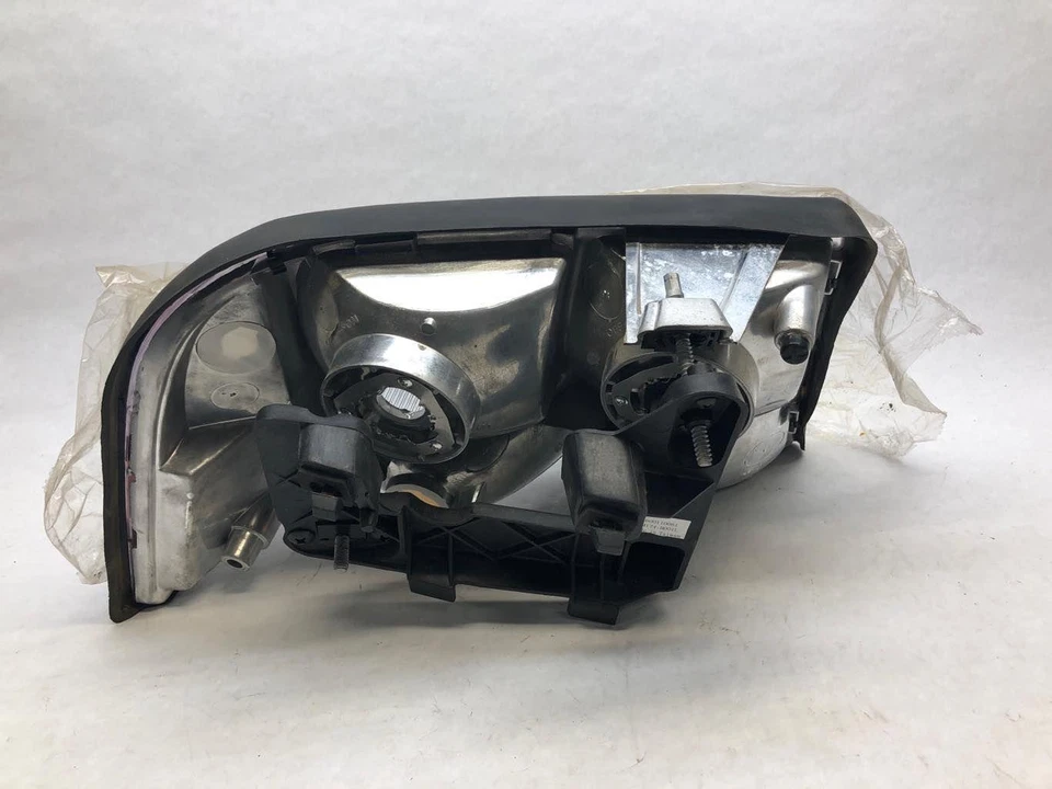 GMC Jimmy Sonoma 1998-2005 lado del conductor faro izquierdo con luz antiniebla nuevo mercado de accesorios Foto 2 de 4