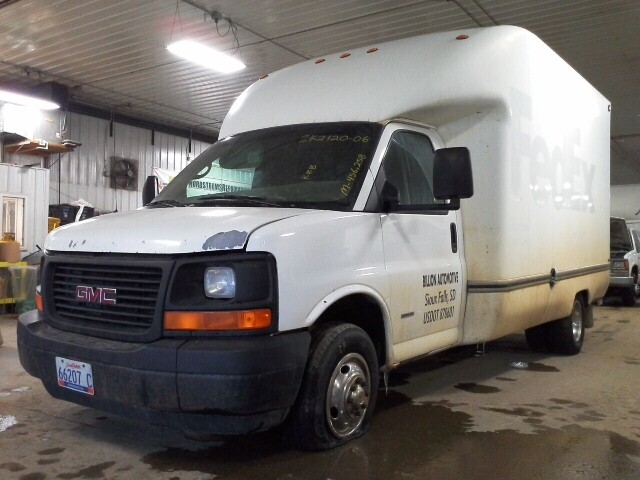 2006 gmc savana 3500