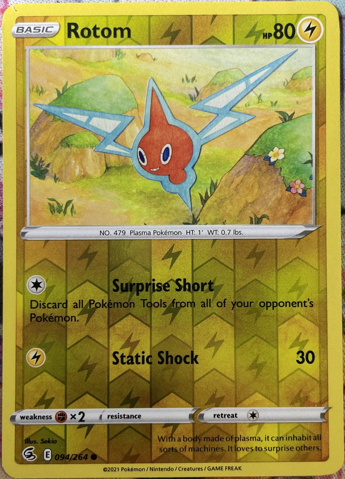 Rotom Reverse Holo - 094/264 - Fusion Strike Pokemon 2021