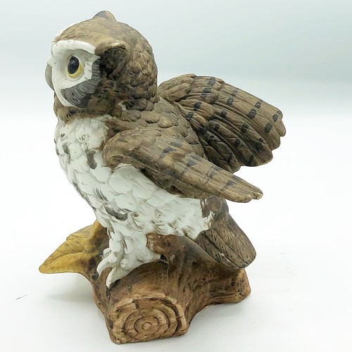 Owl Perched on Branch Porcelain Figure - Picture 4 of 6