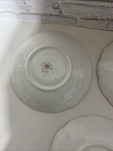 Royal Albert England Reg No. 839056 Yellow Tea Rose BoneChina 5.25” Saucer set 5 - Picture 11 of 11