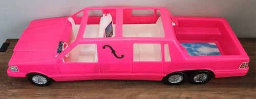 Vintage 1990's Barbie Hot Pink Stretch Limo Dream Car Pool Hot Tub 32" Long