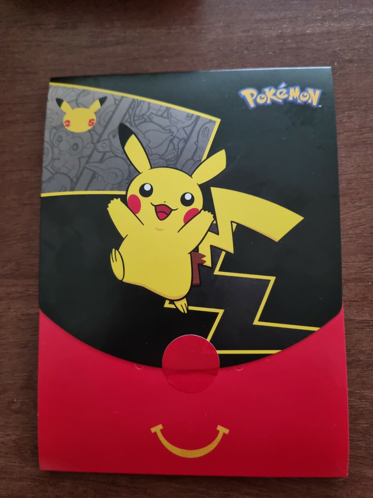 McDonald's UK Happy Meal Pack 25th Anniversary Pikachu Pokemon Collectors Cards
