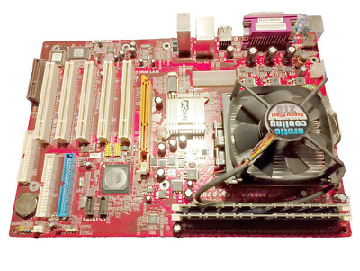 Mainboard  PCCHIPS M860 + Athlon XP-M 2800+ (Mobile) + 2GB Kingston RAM + Blende