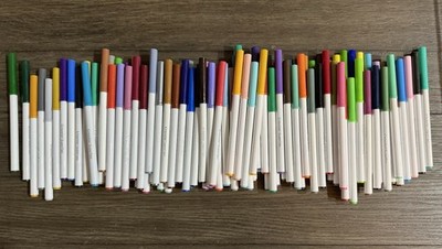 Lot of 100 Crayola Supertips used
