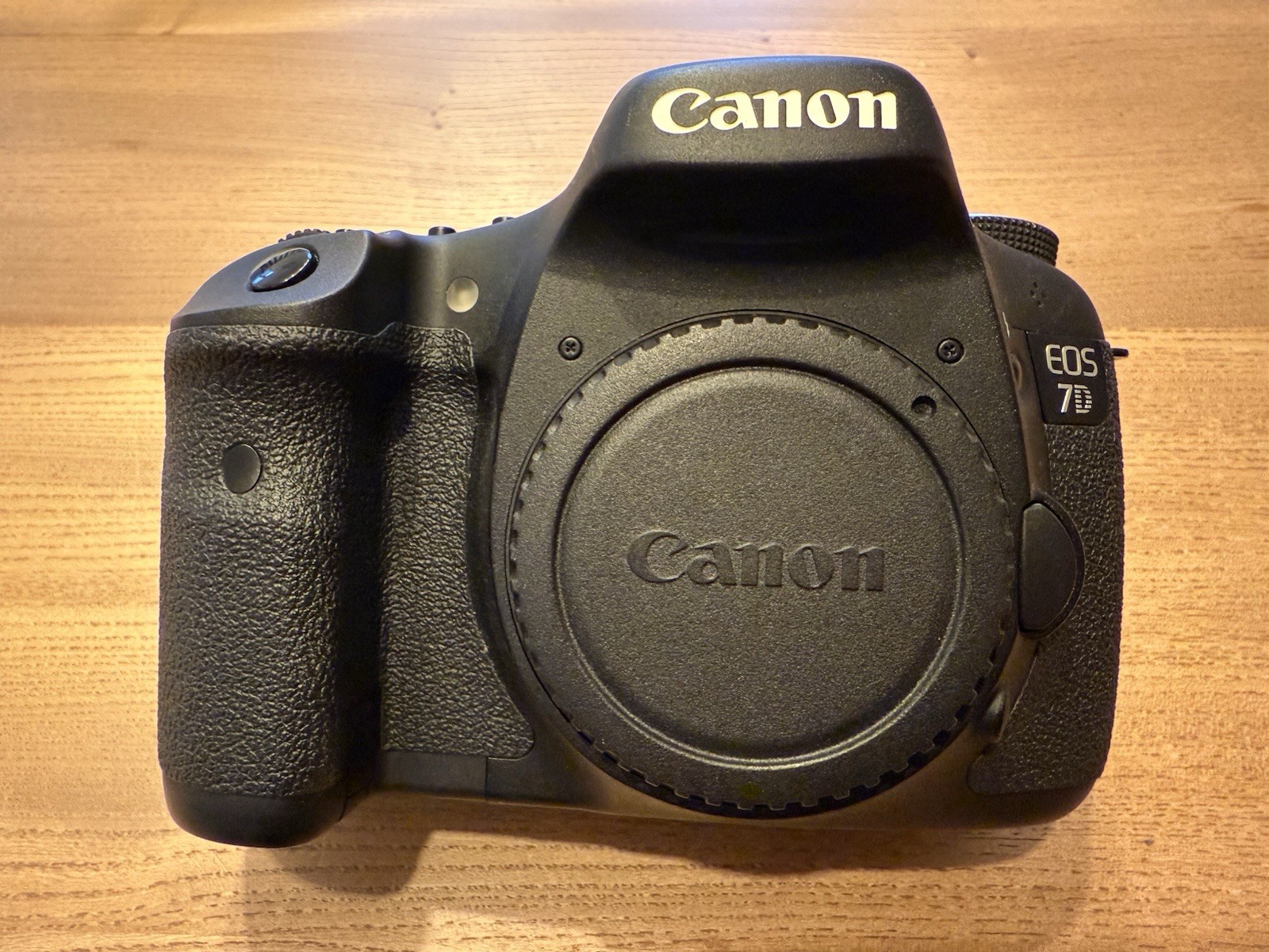 Canon EOS 7D Digital SLR Camera Body