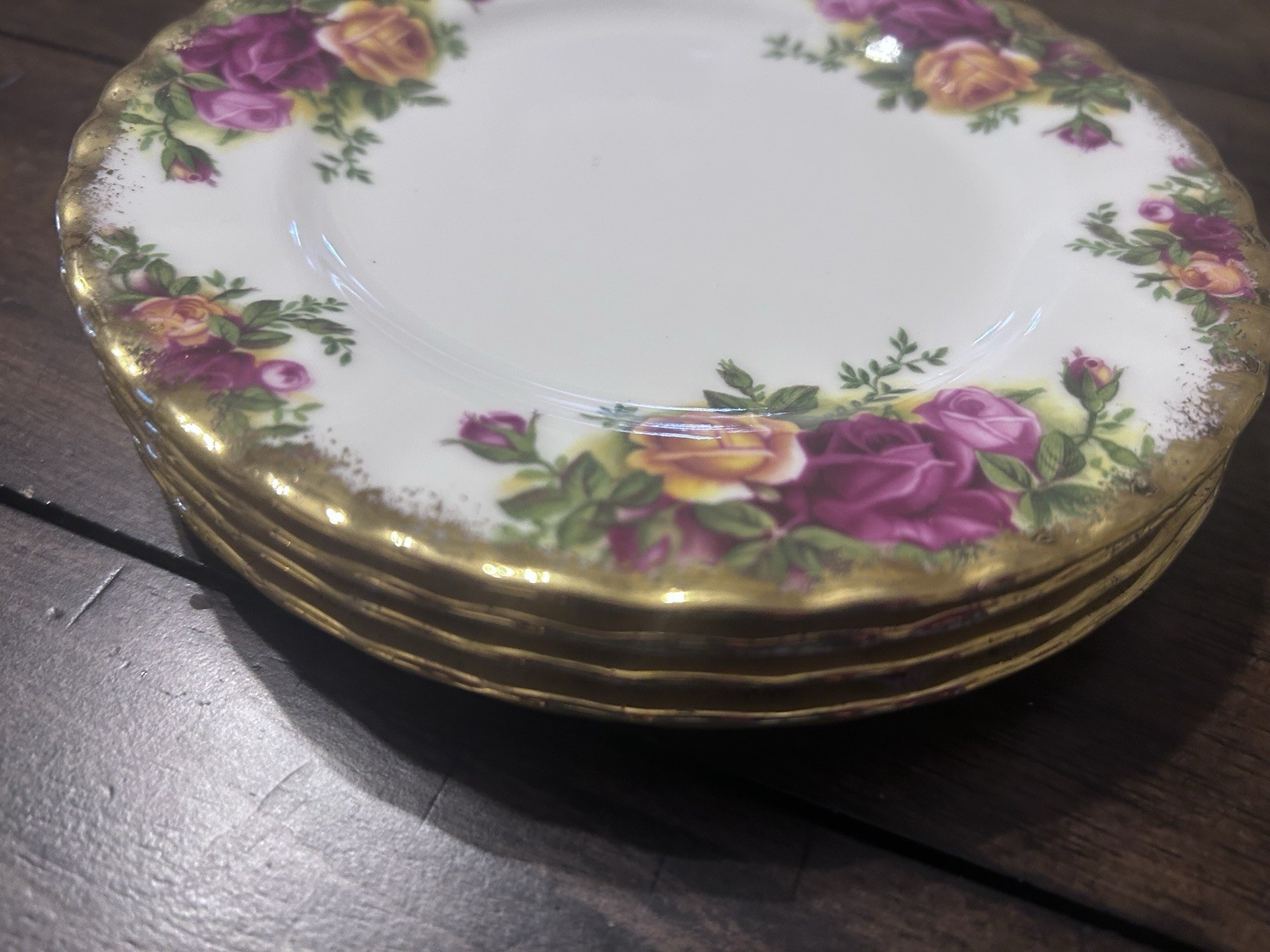 Vtg Royal Albert Old Country Roses Bread/Dessert Plates. Set Of 4