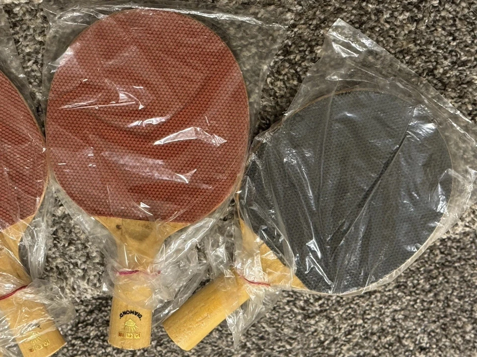 Lote de 4 palas de ping pong/ping pong vintage de diamantes (钻石牌) nuevas China Foto 4 de 4