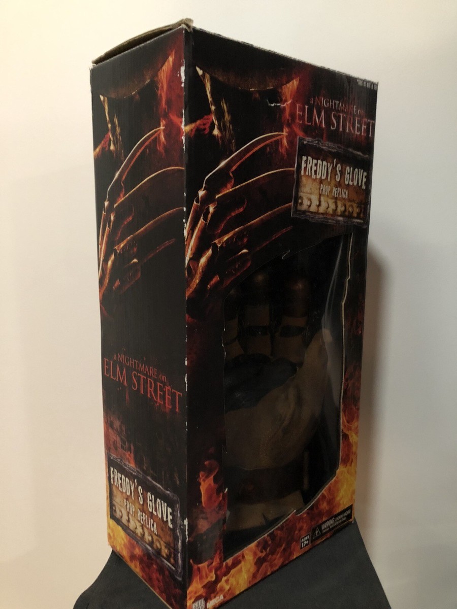 Rare NECA Freddy's Glove Prop Replica A Nightmare On Elm