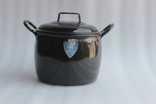 OLD VINTAGE IRON BLACK ENAMEL STOCK POT BY JUDGE WARE COLLECTIBLE