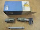 <!--F#f_0-->NOS HOLDEN TAILGATE KEY T HANDLE LOCK BARREL PANEL VAN EK EH HR HK HG HQ HZ WB<!--F/-->
