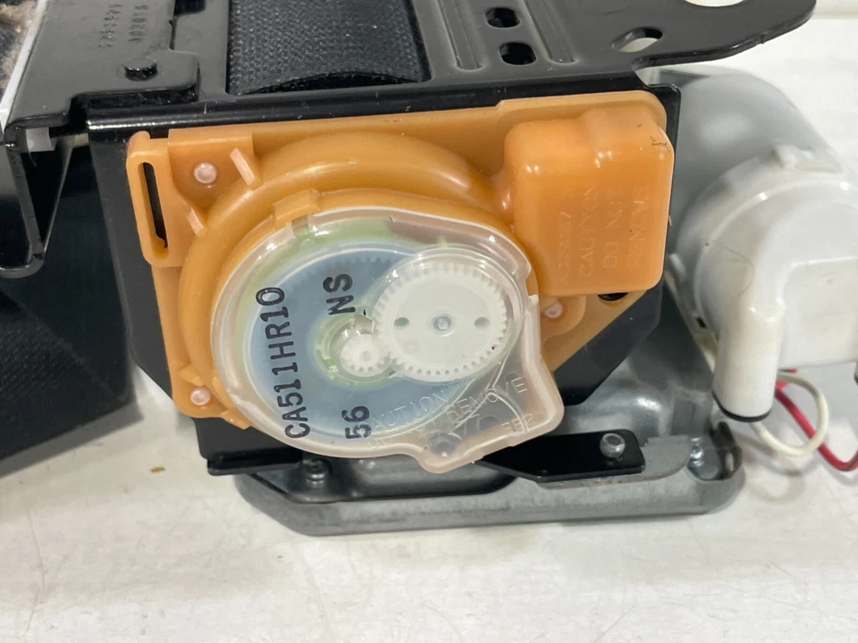 INFINITI M56 M37 Q70 RETRACTOR CINTURÓN SEGURIDAD DELANTERO DERECHO CON PRE CHOQUE # 93961 Foto 4 de 4