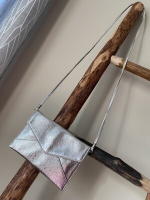 NWT Amiana Silver Crinkled Faux Leather Crossbody Shoulder Girls Handbag Clutch