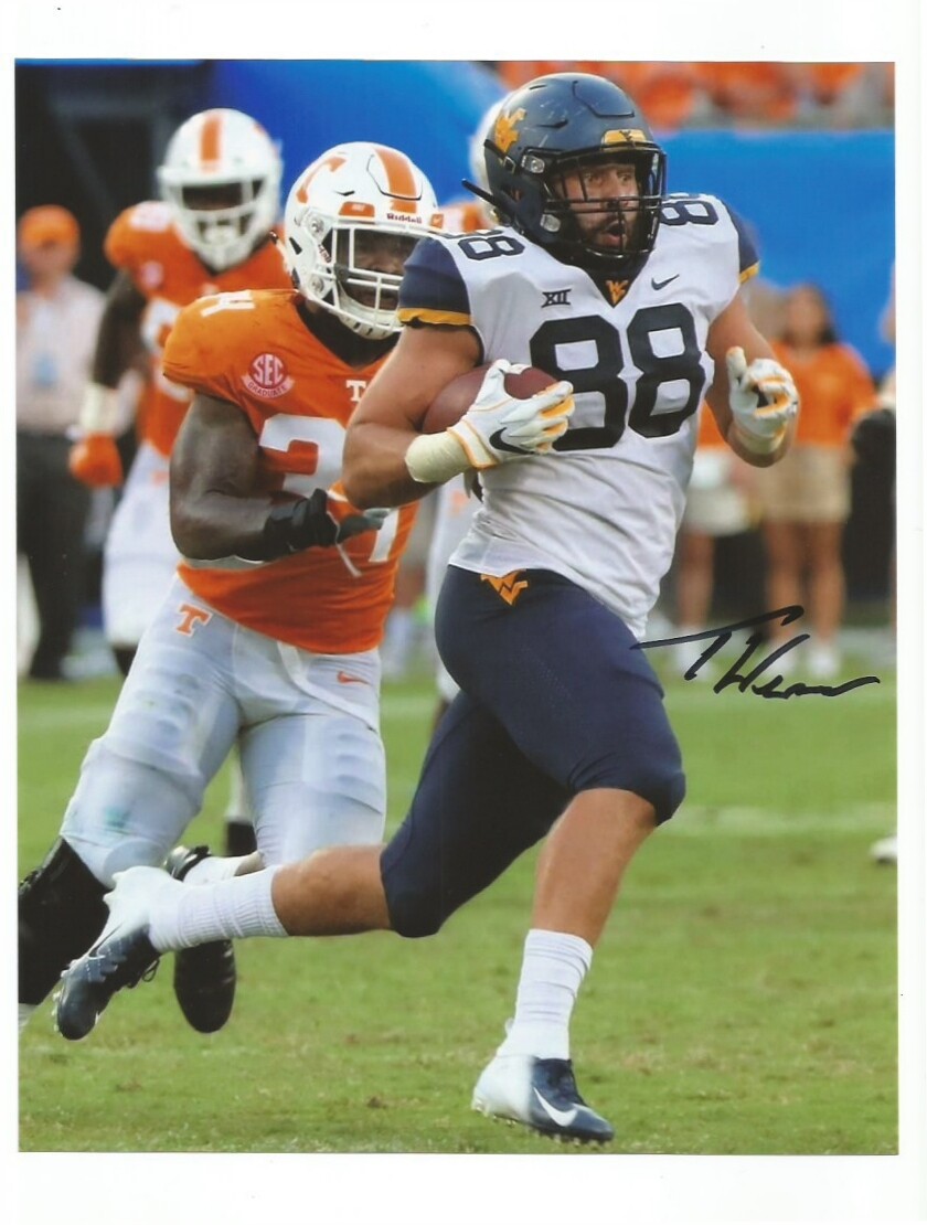 Autographed Former WVU Football Cleats West Virginia Mountaineers NCAA Original Autographed  main image 2